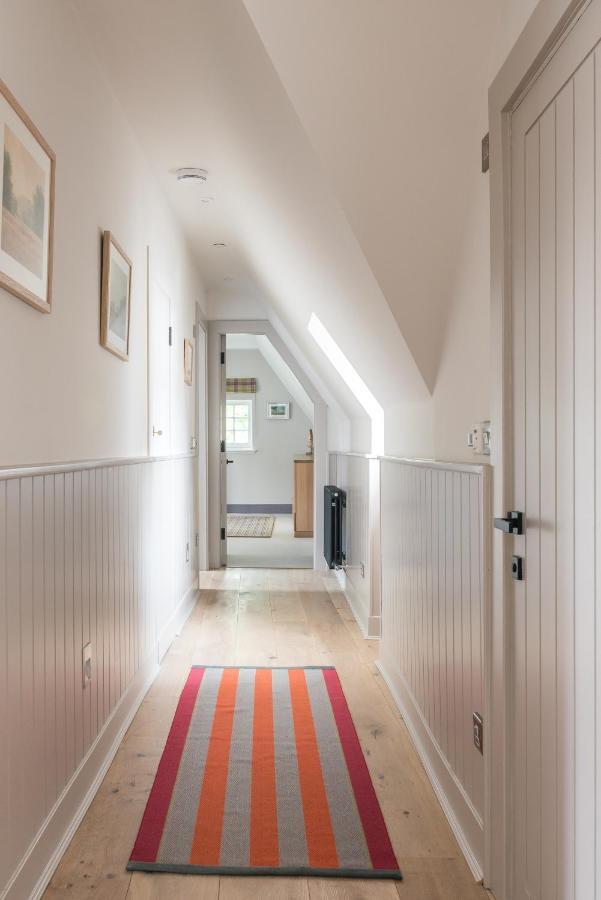 Amazing Penthouse, Stunning Views, Castle 2 Mins Apartamento Edimburgo Exterior foto